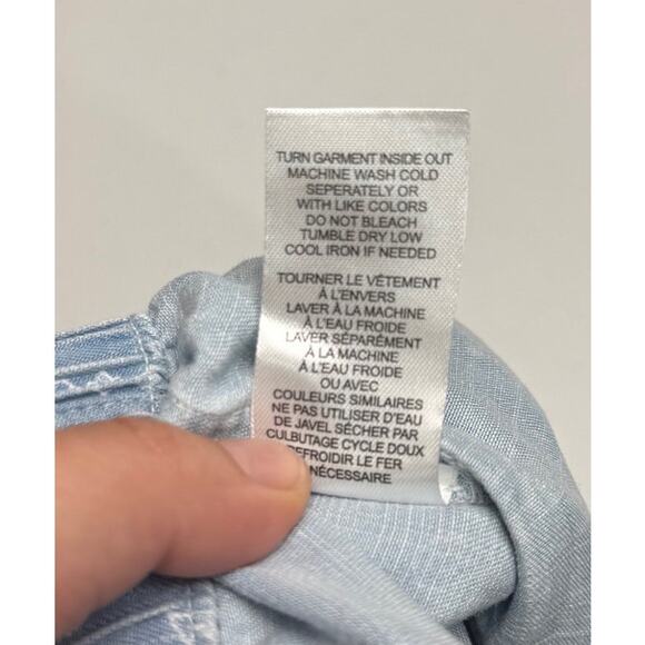 Tahari Women’s Fray Hem Drawstring Shorts Size Small Light Blue Ivory Bandana - Picture 7 of 10